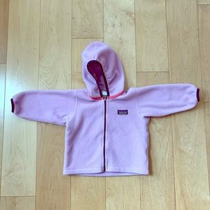 Patagonia kids zip up fleece hoodie.